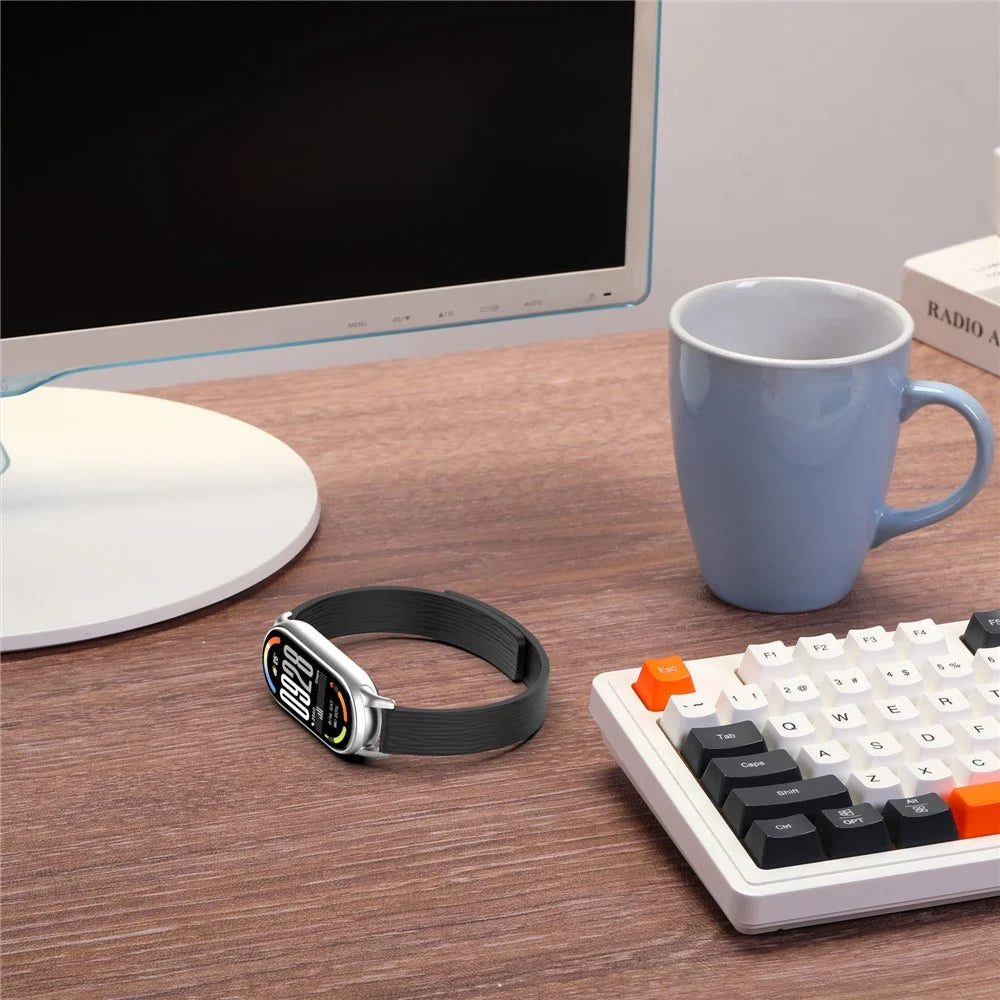 Striped Silicone Strap for Xiaomi Smart Band 10 / 10 NFC / 9 / 9 NFC / 8 / 8 NFC Magnetic Watch Band - Black - 7
