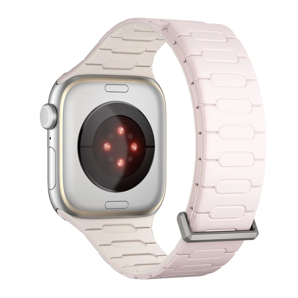 Silicone Strap for Apple Watch Apple Watch Ultra 3 2 1 49mm / Series 11 10 46mm / 9 8 7 45mm / SE3 SE2 SE 6 5 4 44mm / 3 2 1 42mm Magnetic Watch Band - Light Pink / Starlight - 4