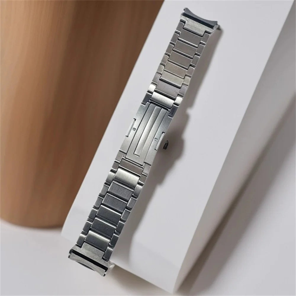 For Huawei Watch 5 46mm Titanium Alloy Watch Band Beveled Three-Bead Buckle Wrist Strap - 4