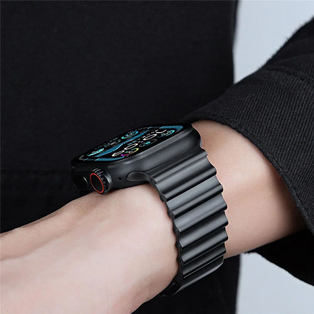 Ocean Wave Watchband for Apple Watch Ultra 3 2 1 49mm / Series 11 10 46mm / 9 8 7 45mm / SE3 SE2 SE 6 5 4 44mm / 3 2 1 42mm Magnetic Stainless Steel Strap - Black - 5