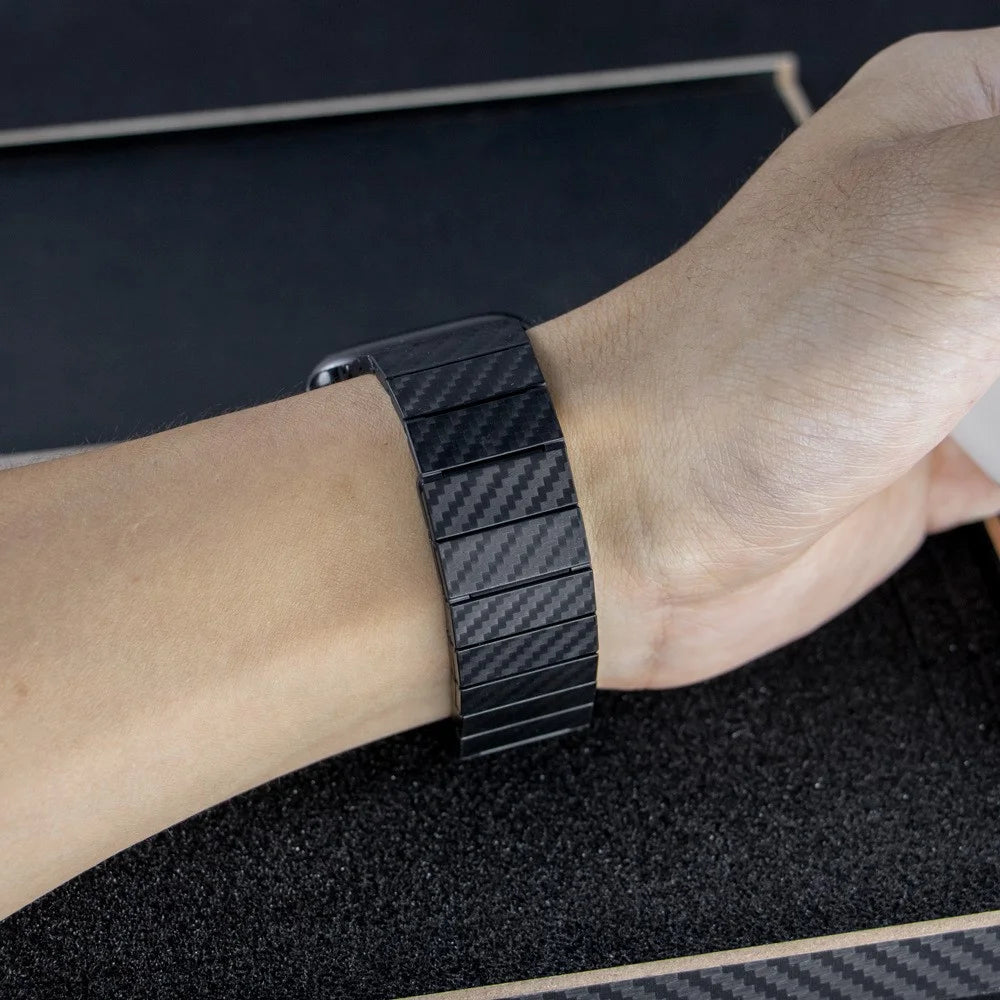 Carbon Fiber Watch Band for Apple Watch Series 11 10 42mm / 9 8 7 41mm / SE3 SE2 SE 6 5 4 40mm / 3 2 1 38mm Magnetic Wrist Strap - Black - 3