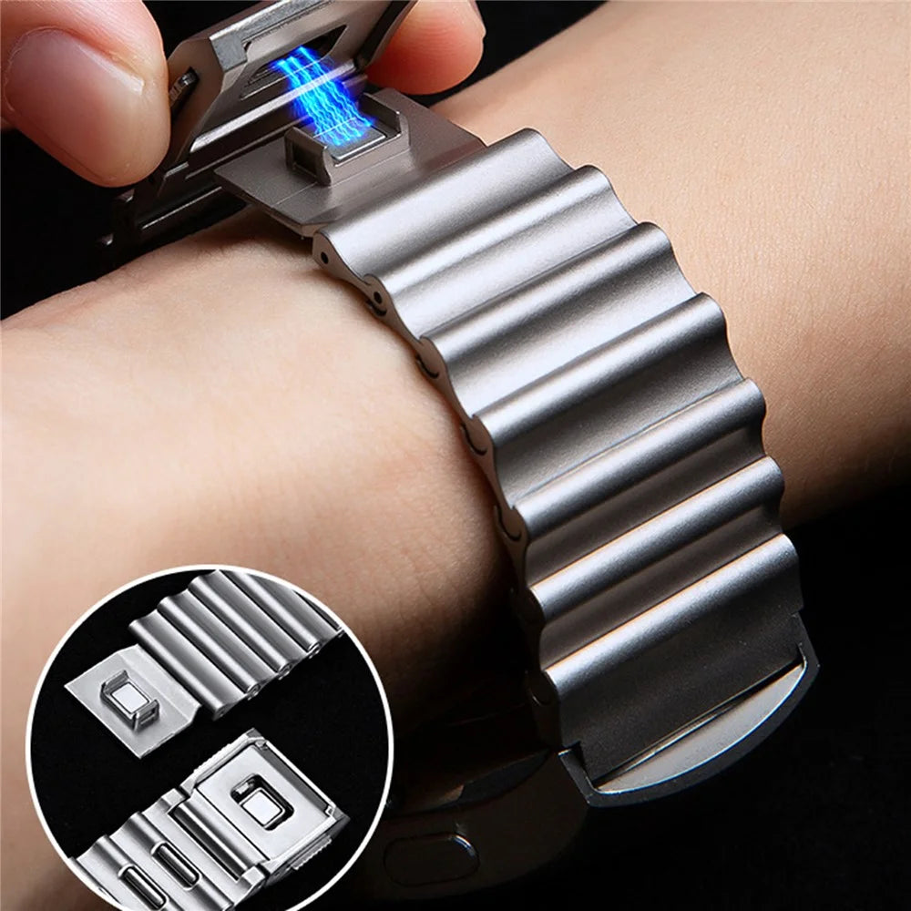 22mm Ocean Wave Watchband for Huawei Watch GT 5 Pro 46mm / GT 5 46mm / Samsung Galaxy Watch3 45mm Magnetic Stainless Steel Strap - Titanium - 4