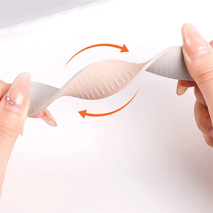 For Samsung Galaxy Fit3 Soft Magnetic Silicone Strap Litchi Texture Design Watch Band - White - 4