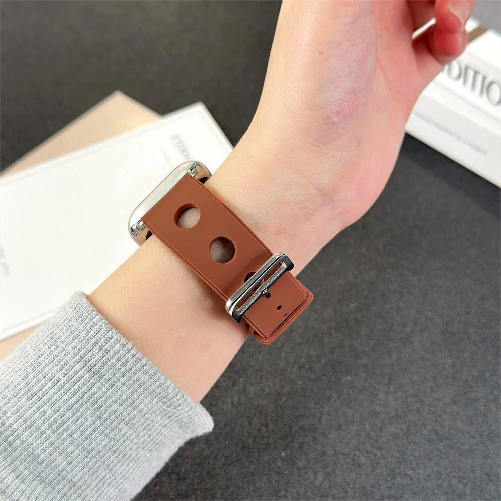 Silicone Watch Band for Apple Watch Ultra 3 2 1 49mm / Series 11 10 46mm / 9 8 7 45mm / SE3 SE2 SE 6 5 4 44mm / 3 2 1 42mm Holes Design Strap - Brown - 5