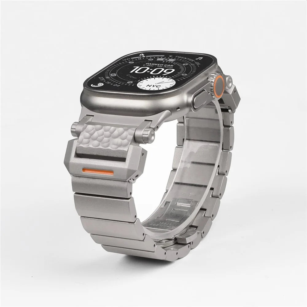 Strap for Apple Watch Ultra 3 2 1 49mm  /  Series 11 10 46mm  /  9 8 7 45mm  /  SE3 SE2 SE 6 5 4 44mm  /  3 2 1 42mm Hammer Pattern Titanium Alloy Watch Band - Titanium - 3