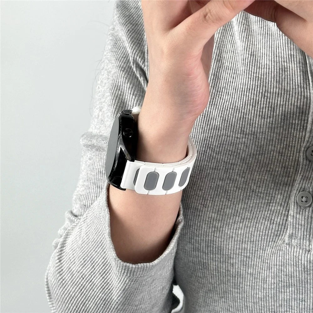 18mm Oval Design Magnetic Strap for Garmin Venu 3S / 2S / Forerunner 265S / 255S Silicone Watch Band Dual Color - White / Grey - 5
