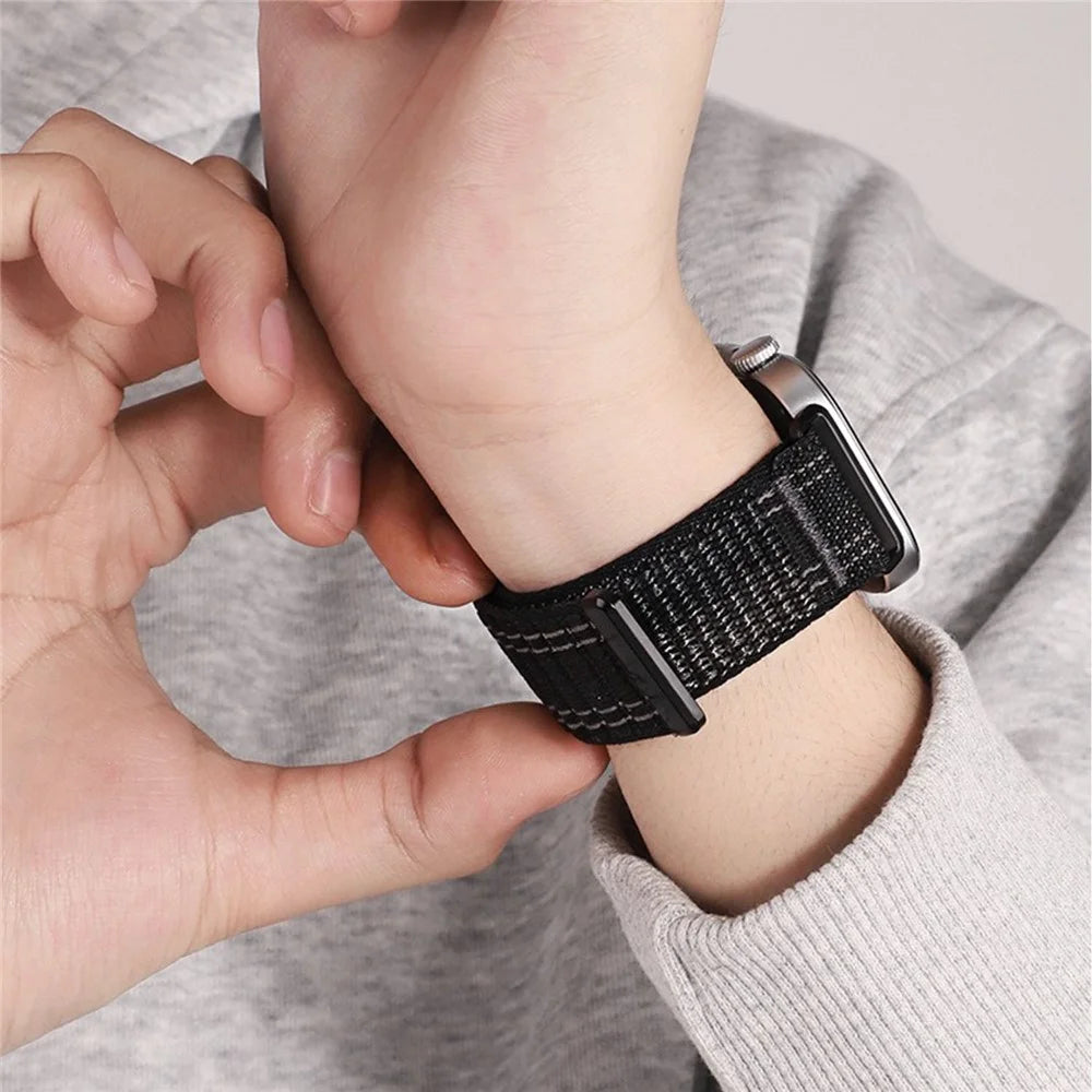 Woven Nylon Watch Band for Huawei Watch Fit 4 Pro / Fit 4 / Fit 3 Breathable Magic Tape Closure Replacement Strap - Sapphire - 6