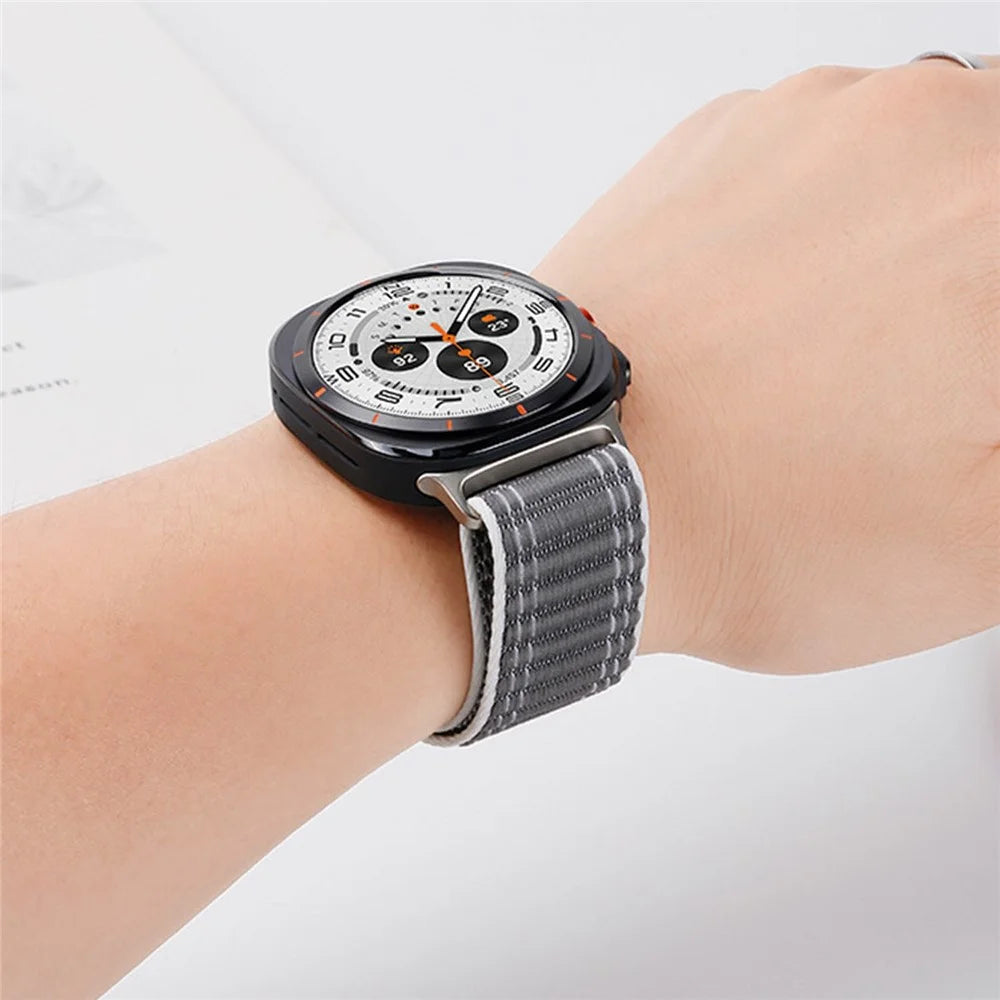 For Samsung Galaxy Watch Ultra2 47mm / Watch Ultra (2025) 47mm / Watch Ultra 47mm Watch Band Parachute Buckle Wave Pattern Nylon Wrist Strap - Black - 5