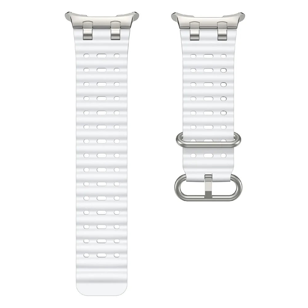 For Samsung Galaxy Watch Ultra2 47mm / Watch Ultra (2025) 47mm / Watch Ultra 47mm Breathable Watch Strap Silicone Band - White + Silver Buckle - 3