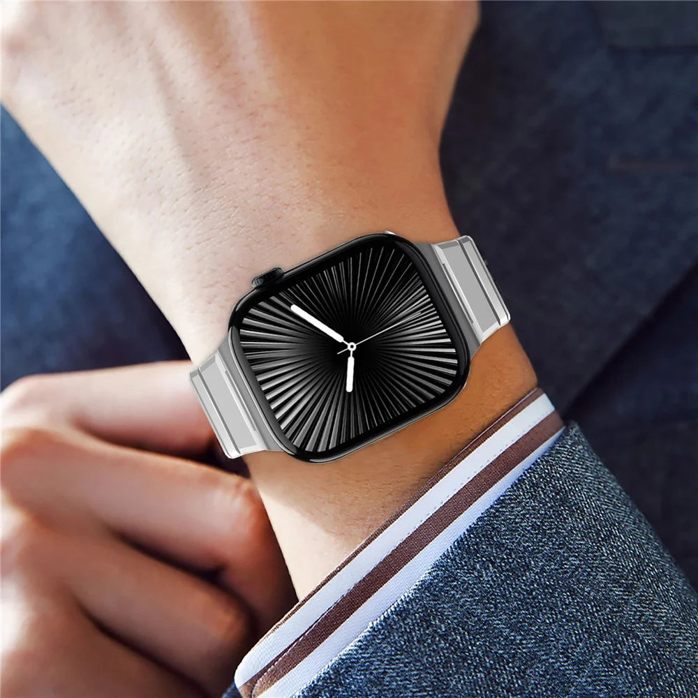 Dual Folded Buckle Watch Band for Apple Watch Ultra 3 2 1 49mm  /  Series 11 10 46mm  /  9 8 7 45mm  /  SE3 SE2 SE 6 5 4 44mm  /  3 2 1 42mm Titanium Alloy Wrist Strap - Black - 6
