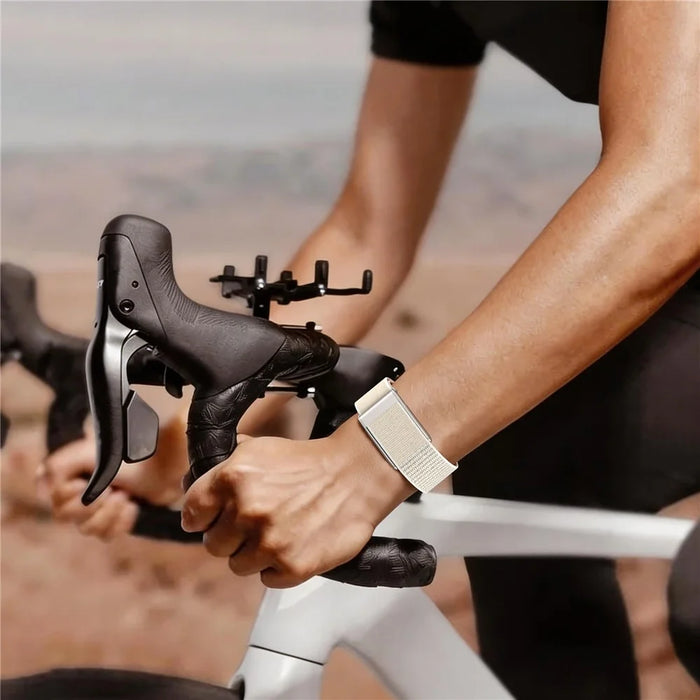 For WHOOP 5.0 LIFE MG Breathable Nylon Loop Band Magic Tape Adjustable Sports Watch Strap - Starlight - 5