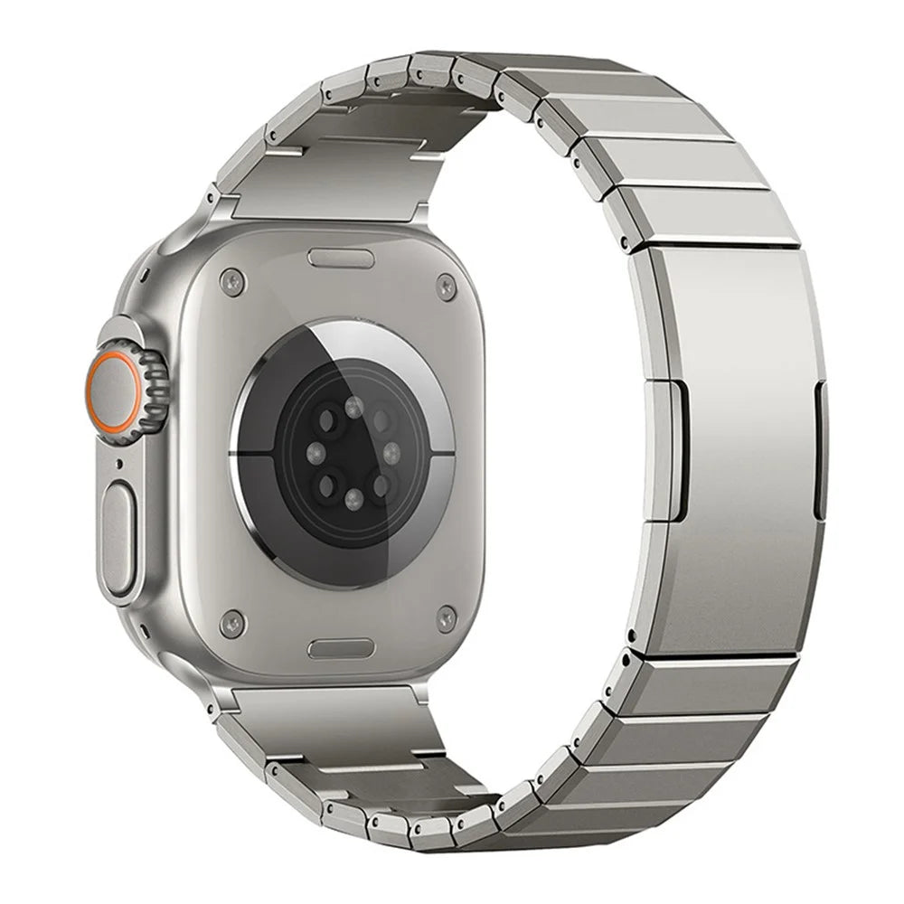 Titanium Alloy Band for Apple Watch Ultra 3 2 1 49mm  /  Series 11 10 46mm  /  9 8 7 45mm  /  SE3 SE2 SE 6 5 4 44mm  /  3 2 1 42mm Butterfly Buckle Quick Release Watch Strap - Titanium - 1