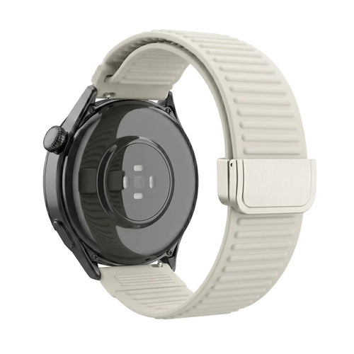 20mm Silicone Loop Strap for Samsung Galaxy Watch7 44mm / 40mm / Huawei Watch GT 3 42mm / Garmin Forerunner 570 42mm Mountain Pattern Magnetic Clasp Sports Band - Starlight - 1