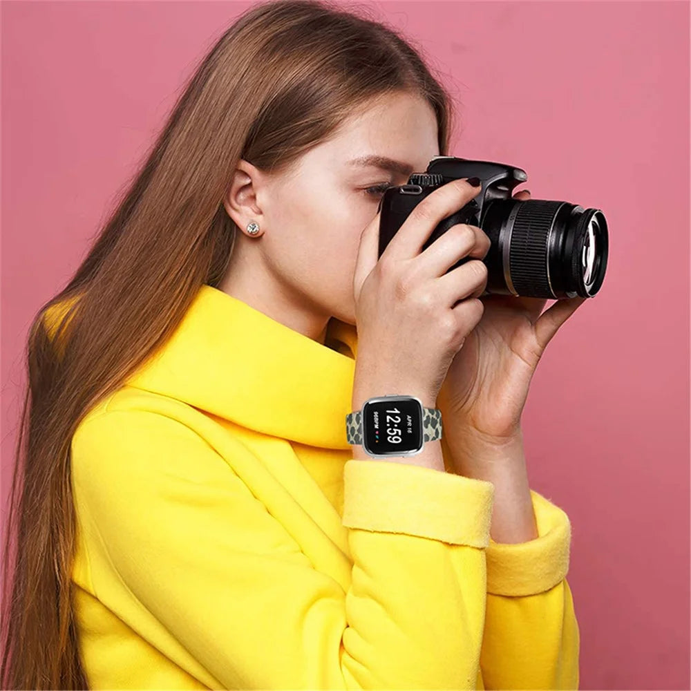 Leopard Texture Genuine Cowhide Leather Watch Band Strap Replacement for Fitbit Versa/Versa 2/Versa Lite/Versa SE - Army Green - 5