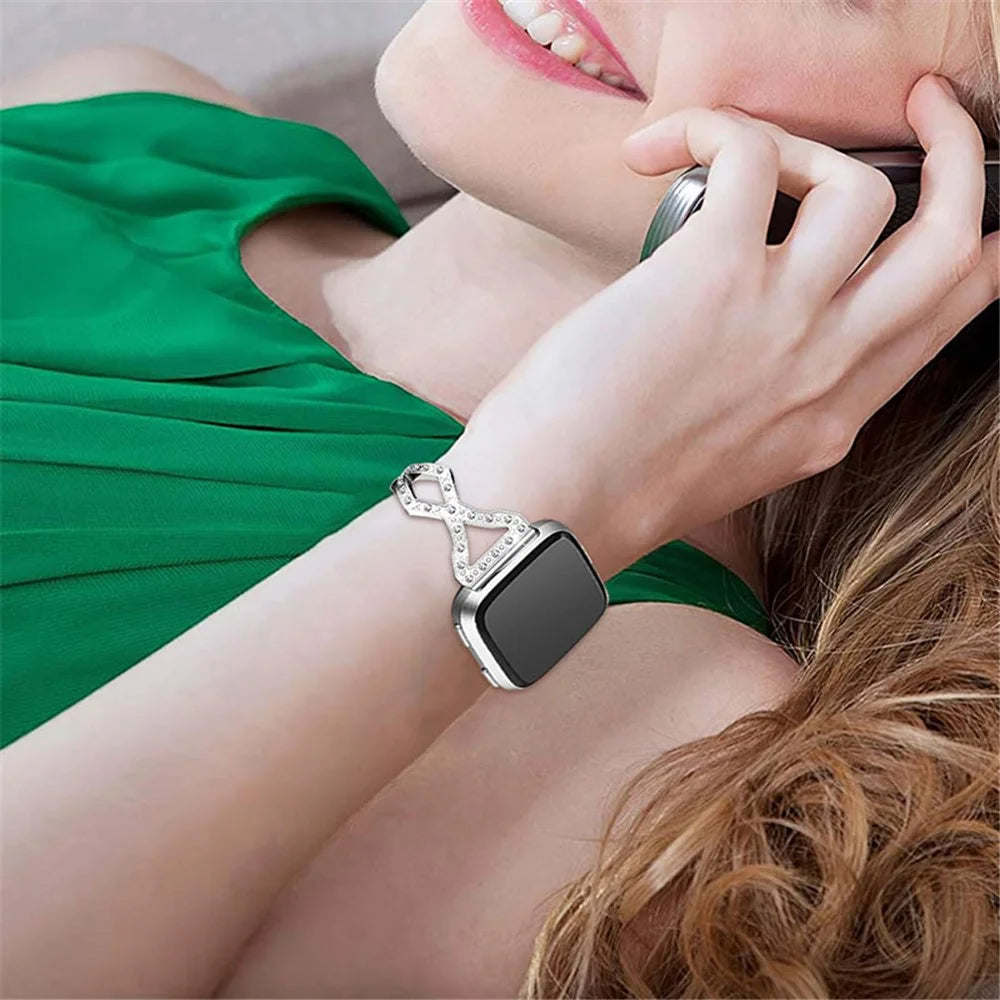 Fashion Women Hollow Out 304 Stainless Steel Rhinestone Decor Slide Bracelet Smart Watch Band for Fitbit Versa 2/Fitbit Versa/Versa Lite/Versa SE - Silver - 5