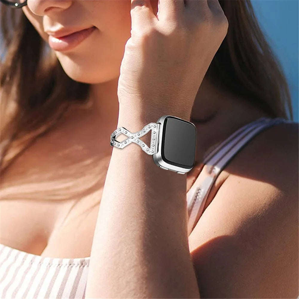 Fashion Women Hollow Out 304 Stainless Steel Rhinestone Decor Slide Bracelet Smart Watch Band for Fitbit Versa 2/Fitbit Versa/Versa Lite/Versa SE - Silver - 6