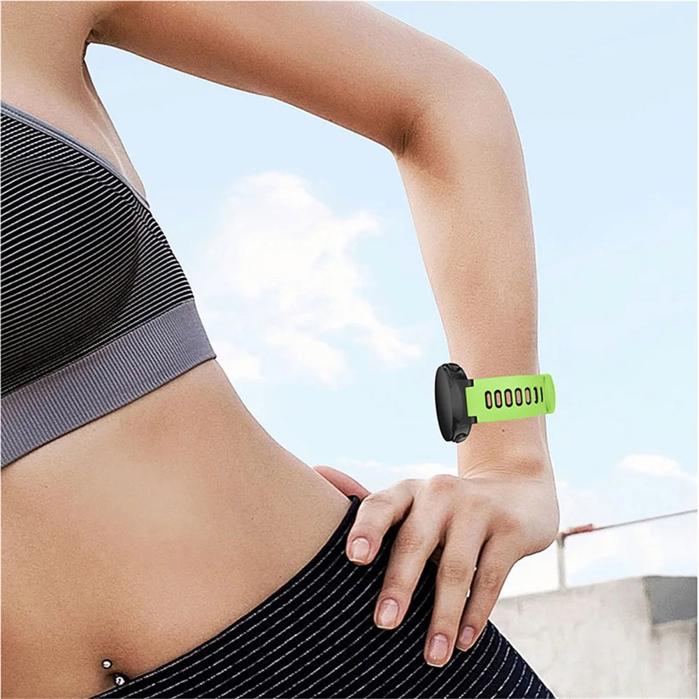 For Garmin Forerunner 235 / 230 / 620 / 630 / 220 / 735 / 735XT Silicone Watch Strap with Black Buckle Replacement Part Universal 22mm Watchband - Green / Black - 5