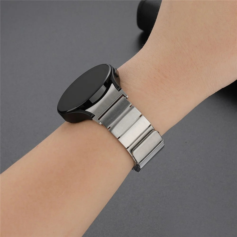 For Huawei Watch GT 3 Pro 46mm / Apex 46mm / Apex Pro, Replacement Watch Band Universal 22mm Magnetic Stainless Steel Watch Strap - Silver - 3