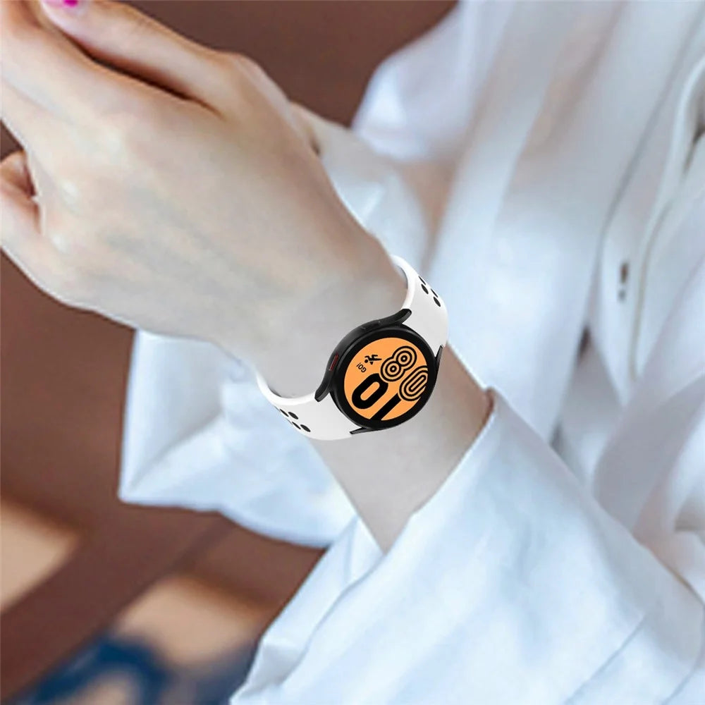 For Samsung Galaxy Watch 5 40mm / 44mm  /  5 Pro 45mm Dual-Color Watch Band Replacement Watch Strap 20mm Silicone Watchband with Dual-Hole Buckle - White  /  Black - 5