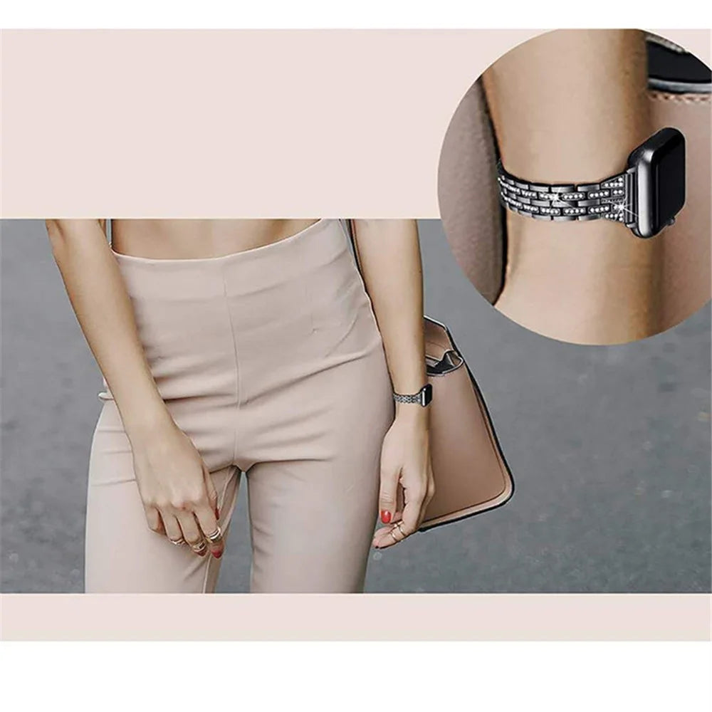 For Apple Watch Series 11 10 42mm / 9 8 7 41mm / SE3 SE2 SE 6 5 4 40mm / 3 2 1 38mm Smart Watch Metal Strap Rhinestone Decor Replacement Wristband - Black - 4