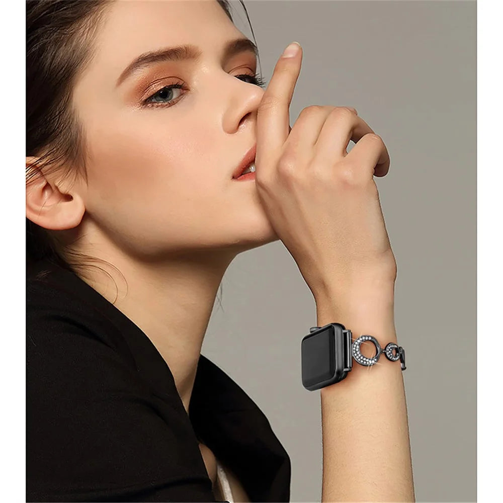 For Apple Watch Ultra 3 2 1 49mm / Series 11 10 46mm / 9 8 7 45mm / SE3 SE2 SE 6 5 4 44mm / 3 2 1 42mm Metal Bracelet Watch Band Rhinestone Decor Replacement Strap - Black - 7