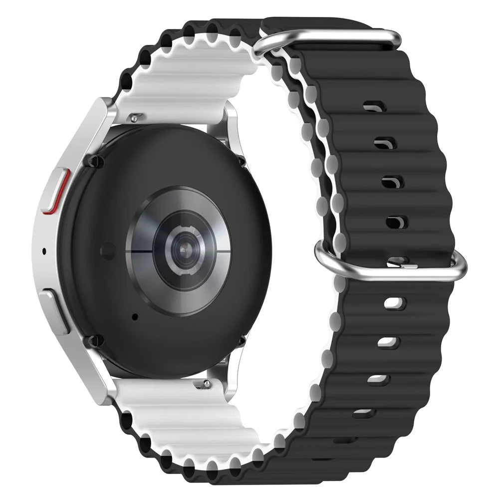 For Garmin Vivoactive 4  /  Garmin Venu 2 Universal 22mm Silicone Watch Strap Wavy Design Double Color Watchband - Black / White - 4