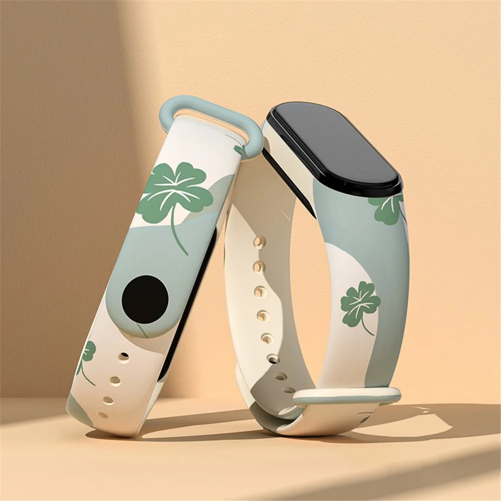 For Xiaomi Mi Band 3 / Band 4 / Band 5 / Band 6 / Band 7 Pattern Printed Watch Band Adjustable Breathable Soft TPU Wristband Bracelet - Clover - 1