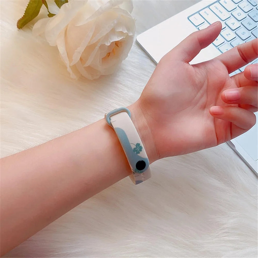For Xiaomi Mi Band 3 / Band 4 / Band 5 / Band 6 / Band 7 Pattern Printed Watch Band Adjustable Breathable Soft TPU Wristband Bracelet - Clover - 2