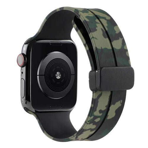 Watch Strap for Apple Watch Series 11 10 42mm / 9 8 7 41mm / SE3 SE2 SE 6 5 4 40mm / 3 2 1 38mm Magnetic Watch Band Camo Silicone Watch Strap - Army Green - 1