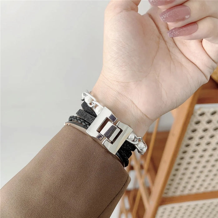 Watch Strap for Apple Watch Series 11 10 42mm / 9 8 7 41mm / SE3 SE2 SE 6 5 4 40mm / 3 2 1 38mm Metal Leather Band Heart Pendant Bracelet - Gold - 5