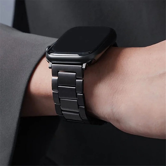 Watch Strap for Apple Watch Series 11 10 42mm / 9 8 7 41mm / SE3 SE2 SE 6 5 4 40mm / 3 2 1 38mm Titanium Alloy Watch Strap - Silver - 3