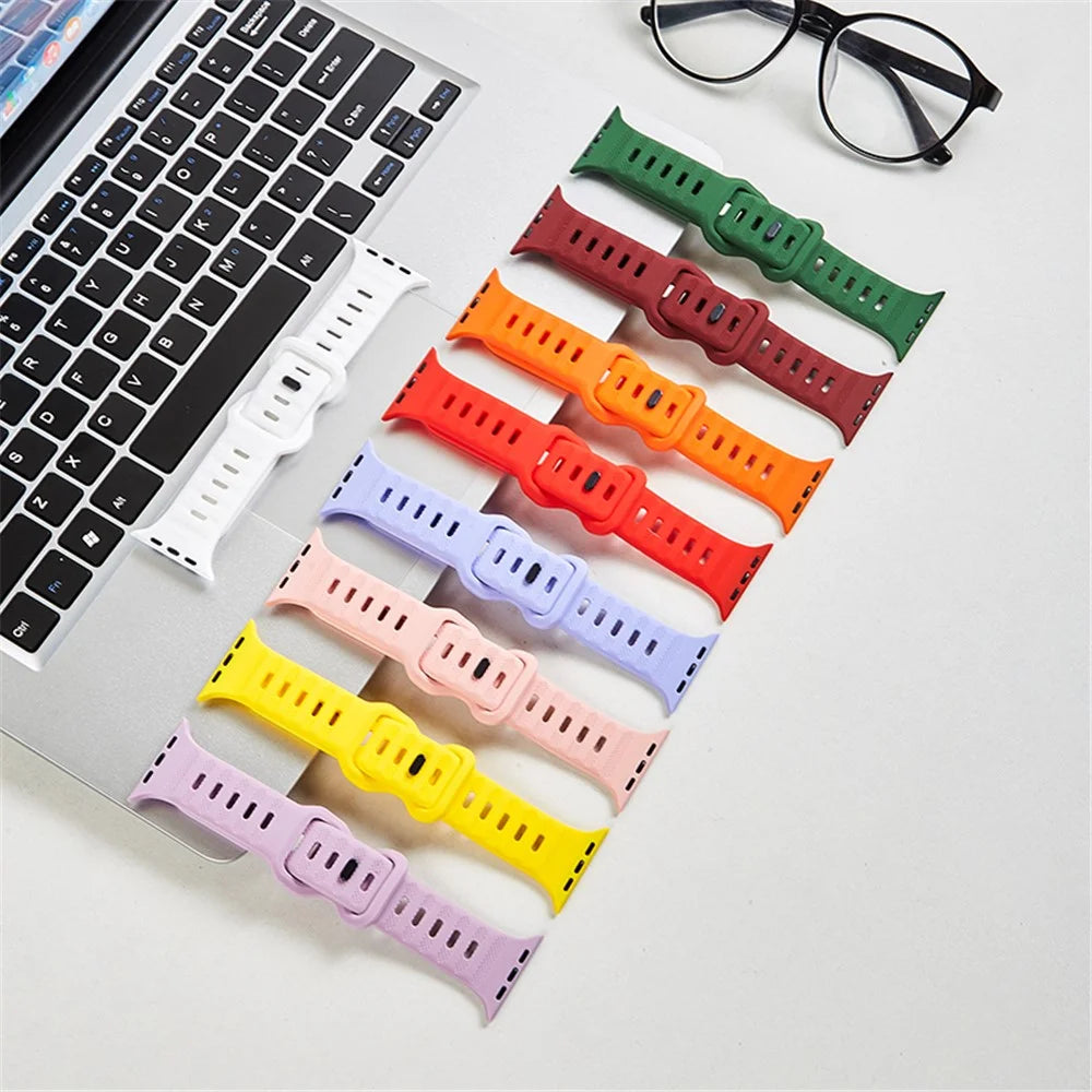 For Apple Watch Ultra 3 2 1 49mm / Series 11 10 46mm / 9 8 7 45mm / SE3 SE2 SE 6 5 4 44mm / 3 2 1 42mm Watch Band Silicone Wrist Strap with Butterfly Buckle - Army Green - 5