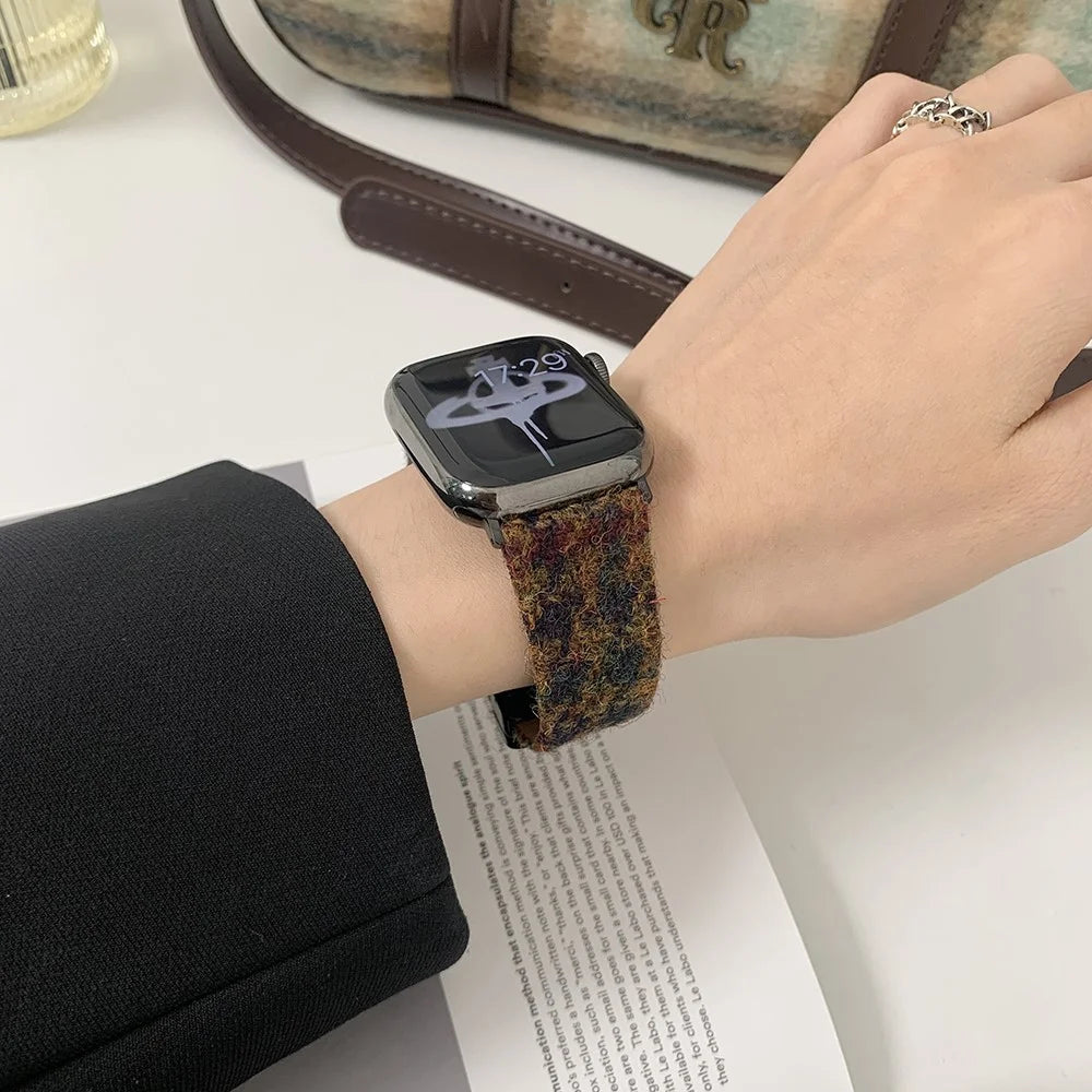 Woolen Strap for Apple Watch Ultra 3 2 1 49mm / Series 11 10 46mm / 9 8 7 45mm / SE3 SE2 SE 6 5 4 44mm / 3 2 1 42mm Watch Band - Coffee+Black - 4