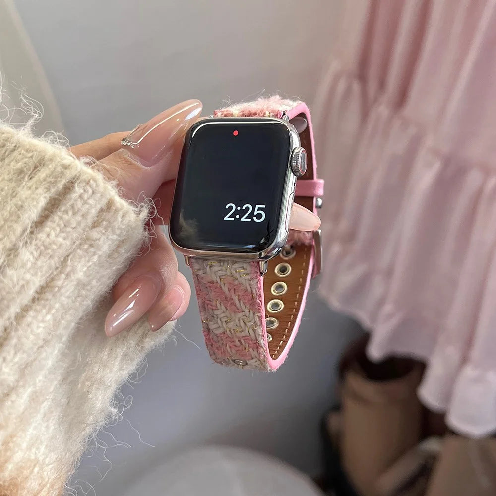 For Apple Watch Ultra 3 2 1 49mm / Series 11 10 46mm / 9 8 7 45mm / SE3 SE2 SE 6 5 4 44mm / 3 2 1 42mm Stylish Art Woolen Wristband Strap - Pink+White - 2
