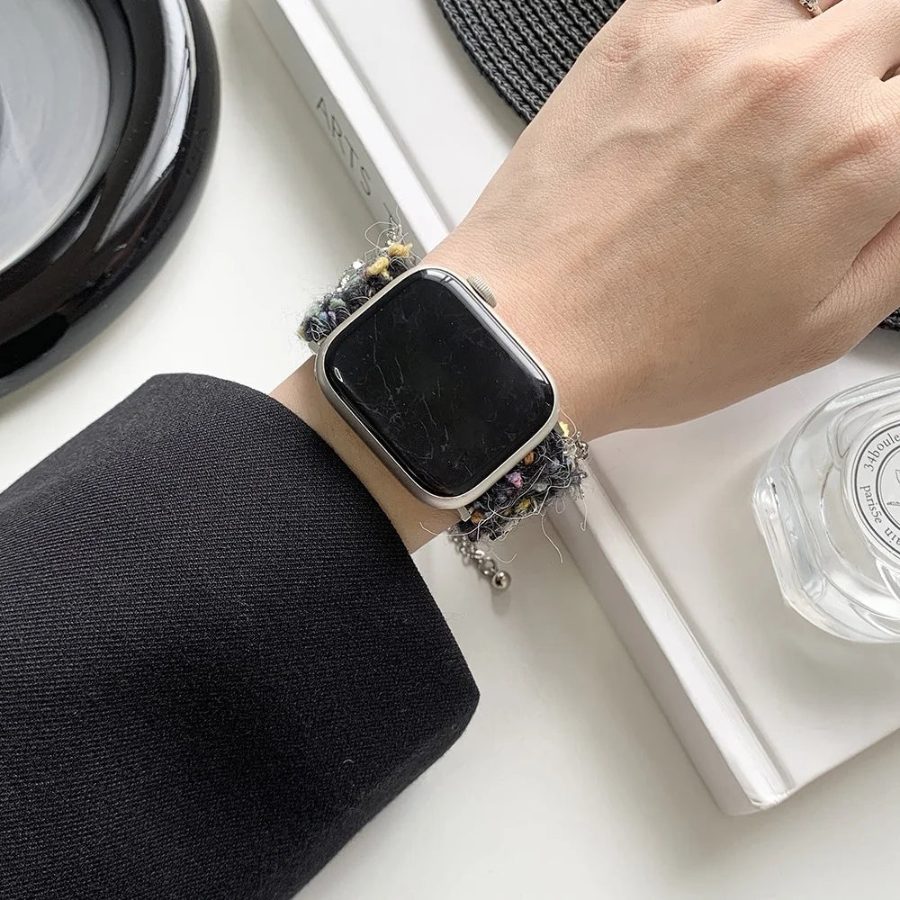 For Apple Watch Series 11 10 42mm / 9 8 7 41mm / SE3 SE2 SE 6 5 4 40mm / 3 2 1 38mm Bracelet Plush Watch Strap - Black - 3