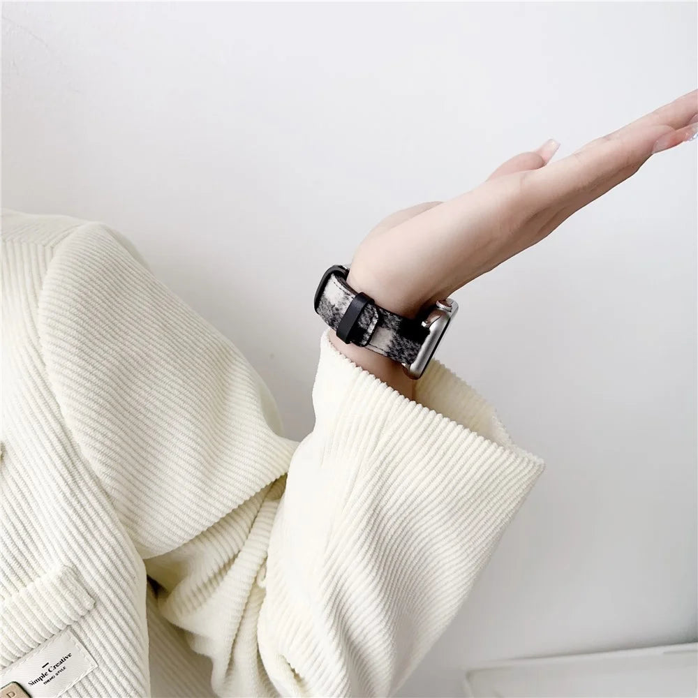 For Apple Watch Series 11 10 42mm / 9 8 7 41mm / SE3 SE2 SE 6 5 4 40mm / 3 2 1 38mm Woolen Watch Band - Pink Purple - 5