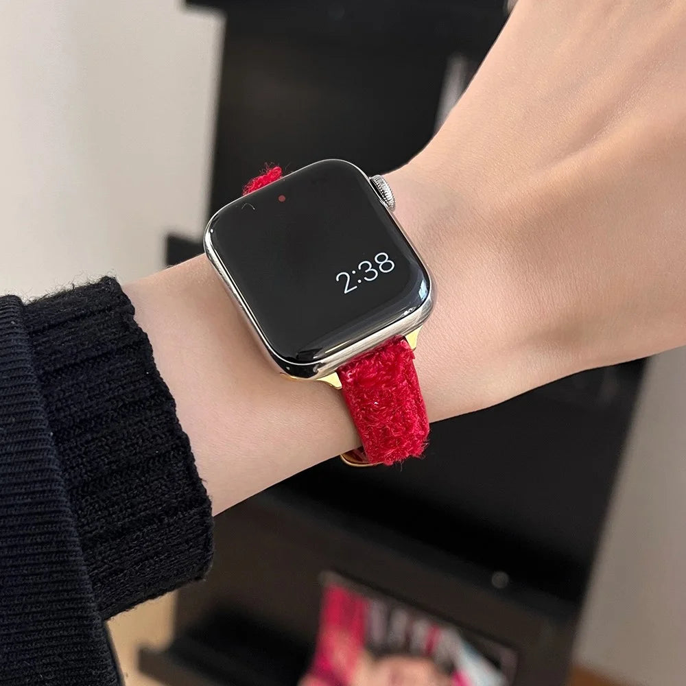 For Apple Watch Ultra 3 2 1 49mm / Series 11 10 46mm / 9 8 7 45mm / SE3 SE2 SE 6 5 4 44mm / 3 2 1 42mm Watch Strap Woolen+Leather - Red+Gold Buckle - 4