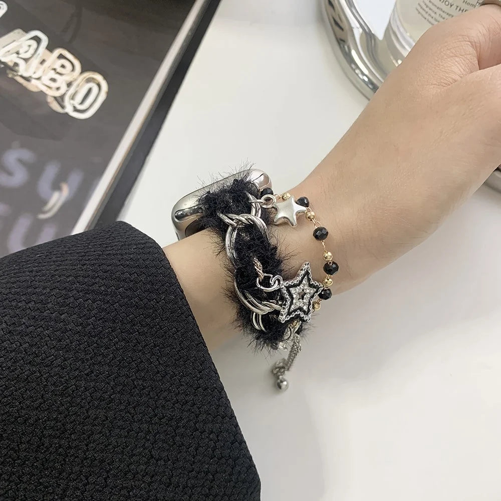 For Apple Watch Series 11 10 42mm / 9 8 7 41mm / SE3 SE2 SE 6 5 4 40mm / 3 2 1 38mm Adjustable Plush Watch Strap - Black+Silver - 5