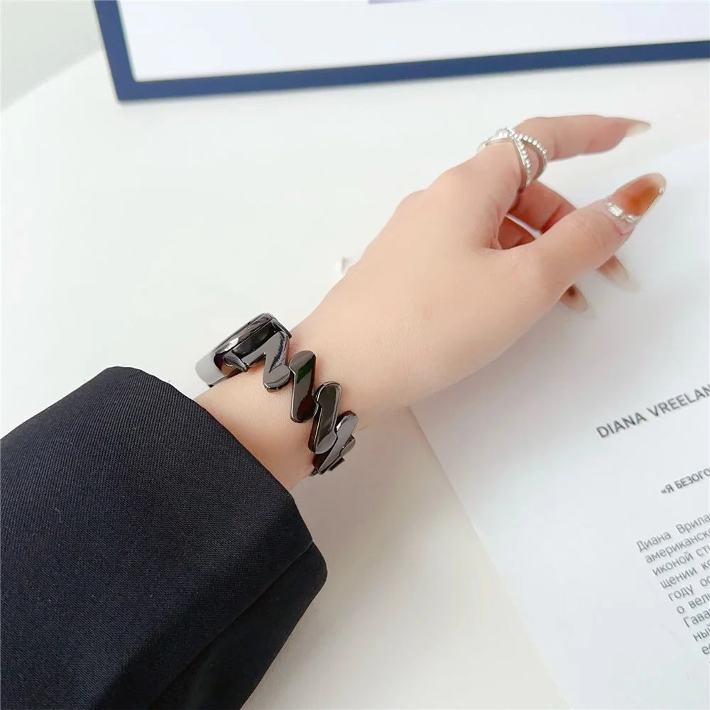 For Xiaomi Smart Band 9 NFC / 9 / 8 NFC / 8 / Band 7 / 6 / 5 Watch Strap Zinc Alloy Wave Design Wristband - Black - 4