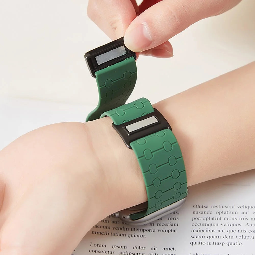 For Apple Watch Ultra 3 2 1 49mm / Series 11 10 46mm / 9 8 7 45mm / SE3 SE2 SE 6 5 4 44mm / 3 2 1 42mm Liquid Silicone Strap - Blackish Green - 6
