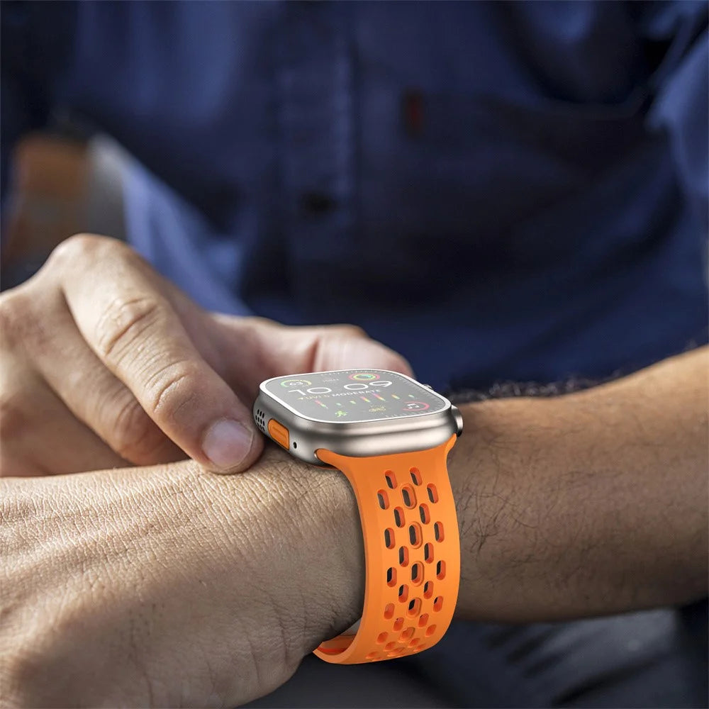 For Apple Watch Ultra 3 2 1 49mm / Series 11 10 46mm / 9 8 7 45mm / SE3 SE2 SE 6 5 4 44mm / 3 2 1 42mm Watch Band Fluoro Rubber Wrist Strap - Orange - 6