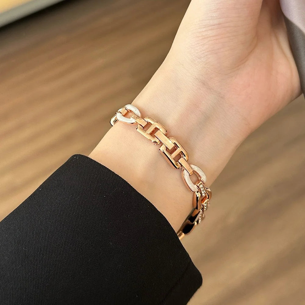 For Apple Watch Ultra 3 2 1 49mm / Series 11 10 46mm / 9 8 7 45mm / SE3 SE2 SE 6 5 4 44mm / 3 2 1 42mm Wristband Zinc Alloy Watch Strap - Rose Gold - 5