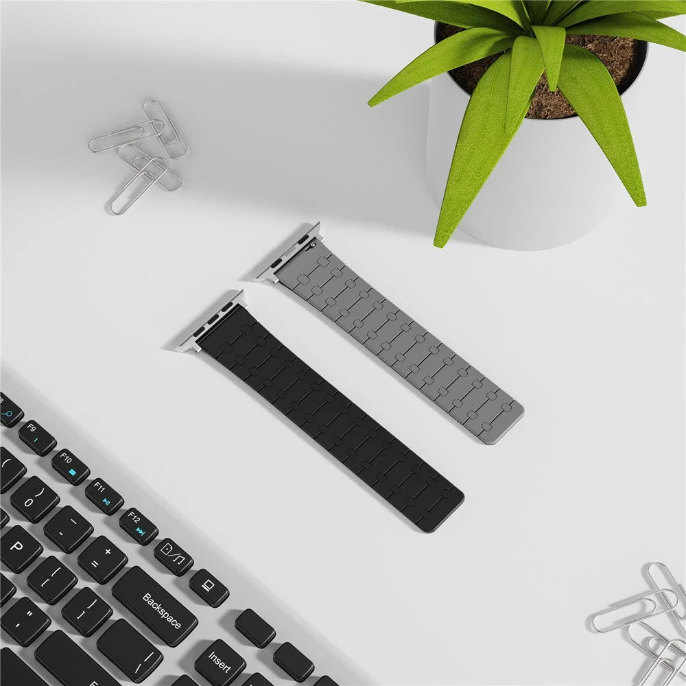 For Apple Watch Ultra 3 2 1 49mm / Series 11 10 46mm / 9 8 7 45mm / SE3 SE2 SE 6 5 4 44mm / 3 2 1 42mm Silicone Magnetic Band Strap - Black / Grey - 3