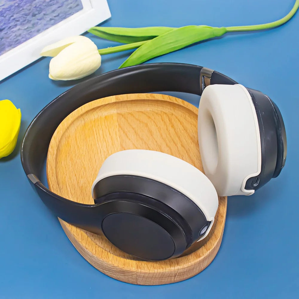 1 Pair Earpad Silicone Case for Beats Solo 4 On-Ear Headphone Cushion Protective Cover - Beige - 2