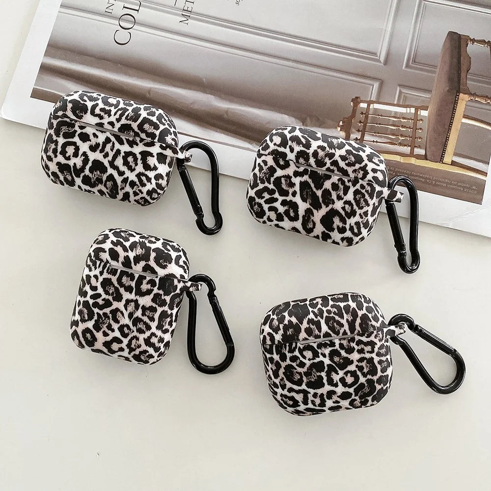 For Apple AirPods with Wireless Charging Case (2019) / AirPods with Charging Case (2019) / (2016) Silicone Case with Buckle - 4