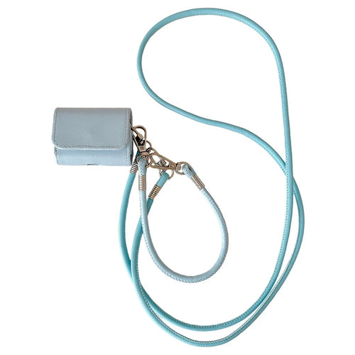 For Apple AirPods Pro 2 / AirPods Pro Charging Case Cover Simple Style Bluetooth-compatible Earbuds Case with Shoulder / Wrist Strap - Sky Blue - 1