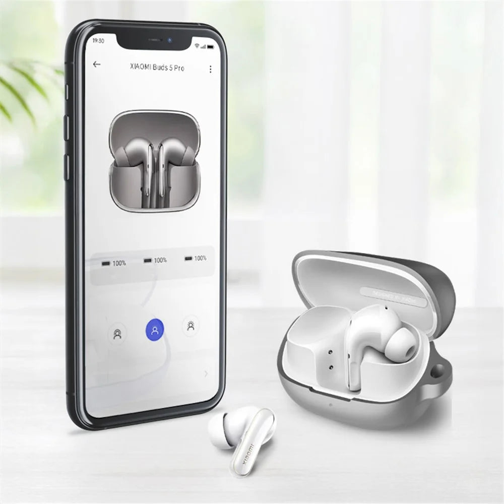 For Xiaomi Redmi Buds 5 Pro Silicone Case Wireless Earphone Anti-Scratch Protective Cover with Carabiner - Grey - 2