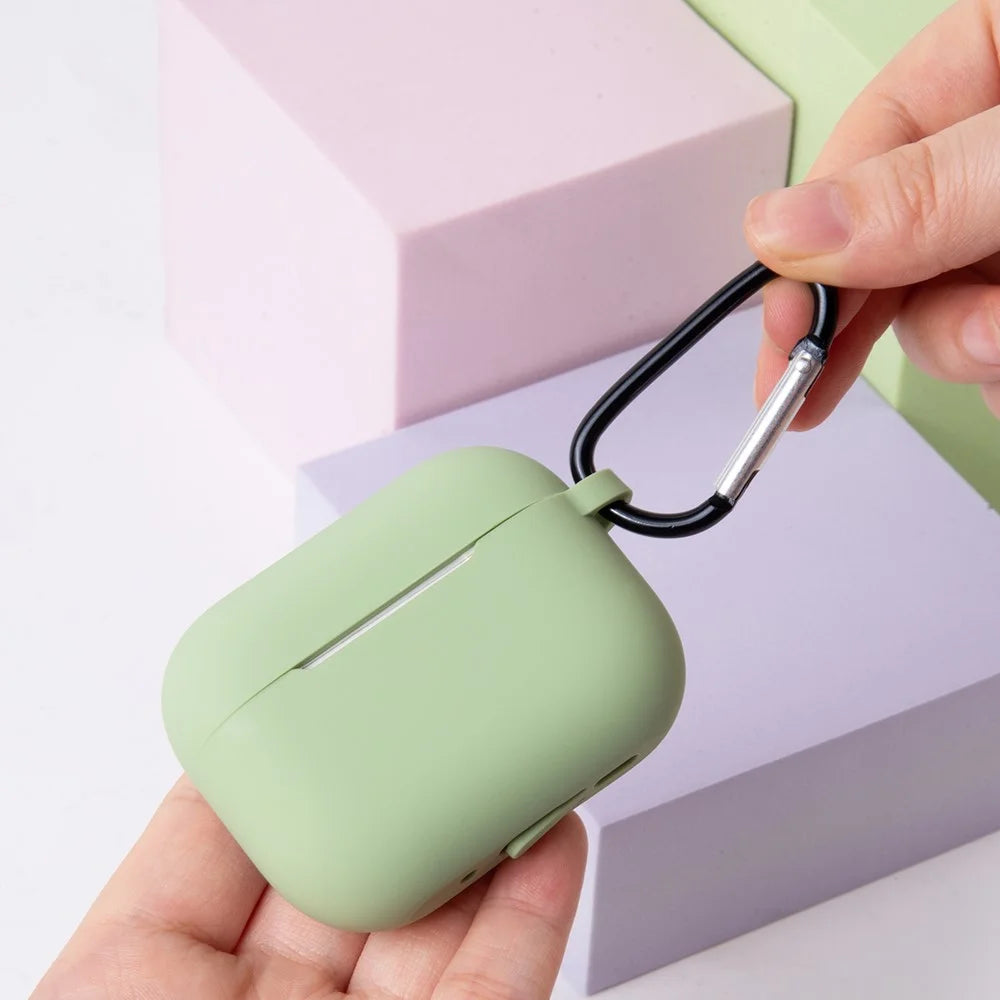 For AirPods Pro 3 Silicone Case Soft Wireless Earbud Organizer Cover Thickness 2.0mm with Carabiner - Matcha Green - 4