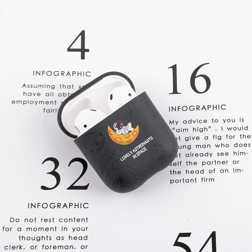 For Apple AirPods with Wireless Charging Case (2019) / AirPods with Charging Case (2019) / (2016) TPU Earphone Charging Case Water Transfer Printing Protective Cover - Black Astronaut - 2