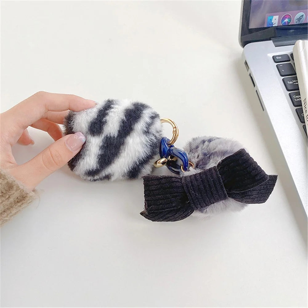 Bluetooth-compatible Earbuds Case for Apple AirPods Pro, Leopard Pattern Soft Fake Fur Coated TPU Protective Cover with Bowknot Pompom - Black  /  White - 3